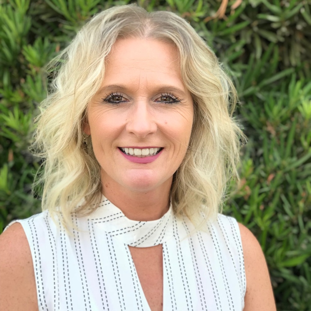 Meet your Posher, Jennifer